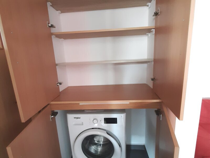 Drumul Taberei, Stbiu, MAPN, 2 camere 4/10, bloc civilizat, metrou. Favorit